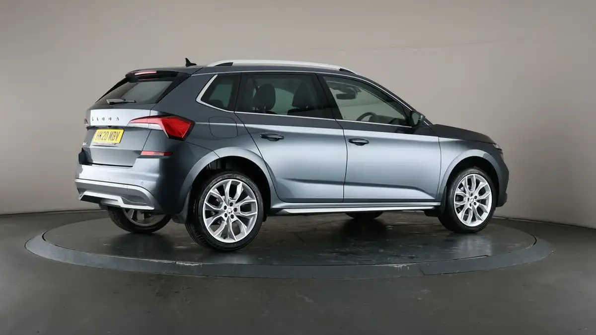 2020-skoda-kamiq-10-tsi-se-l-115ps-dsg-big-61