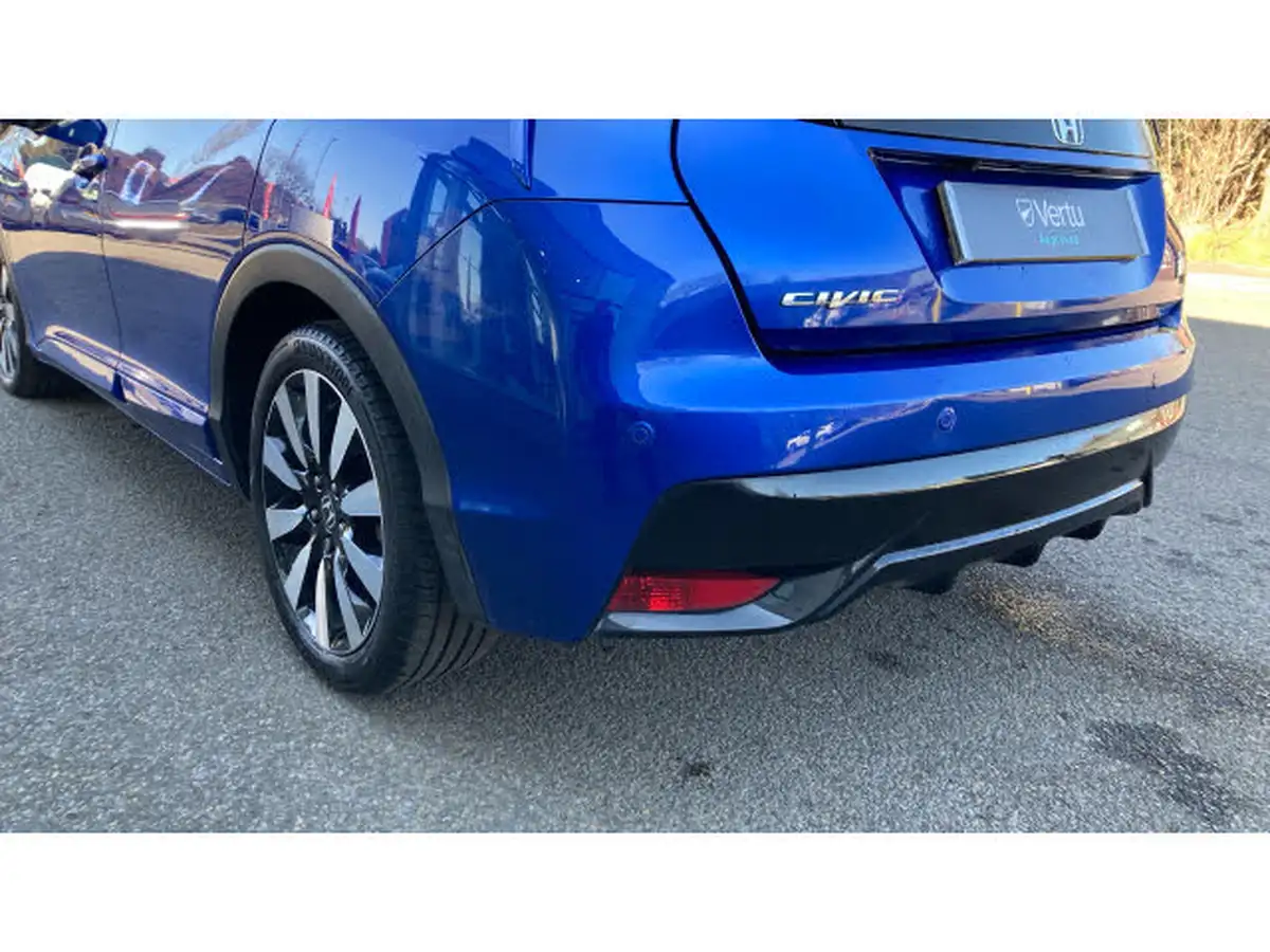 2017-honda-civic-18-i-vtec-se-plus-navi-hatchback-auto-big-41