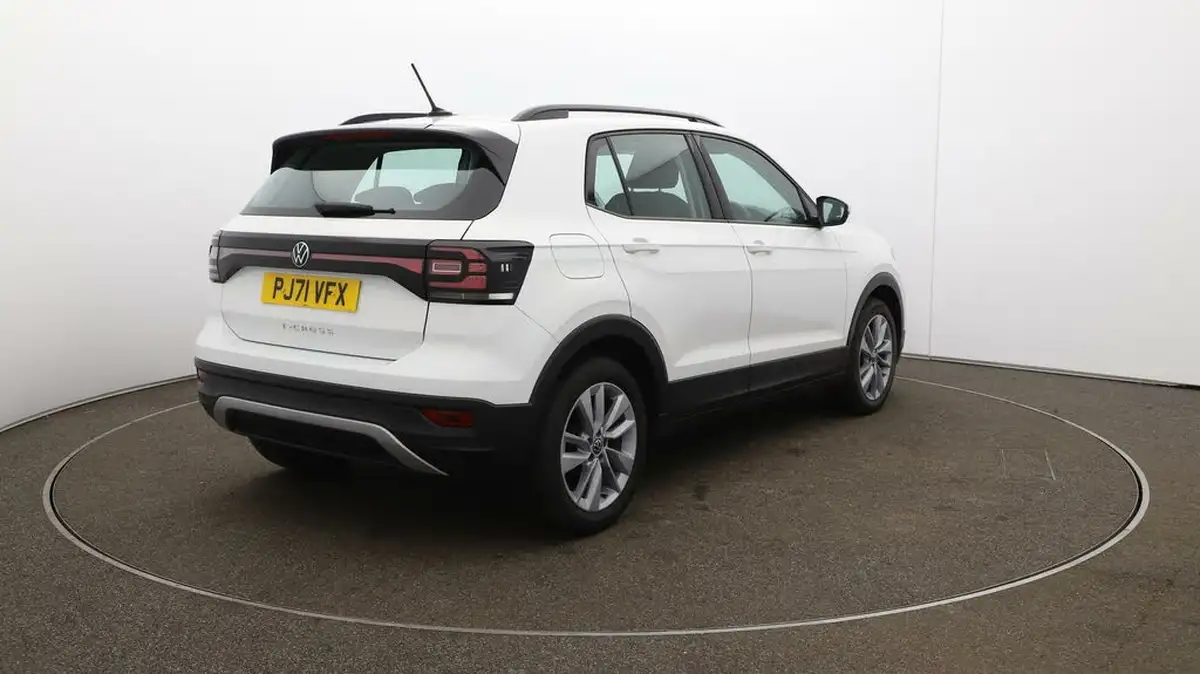 2022-volkswagen-t-cross-10-tsi-se-95ps-big-45
