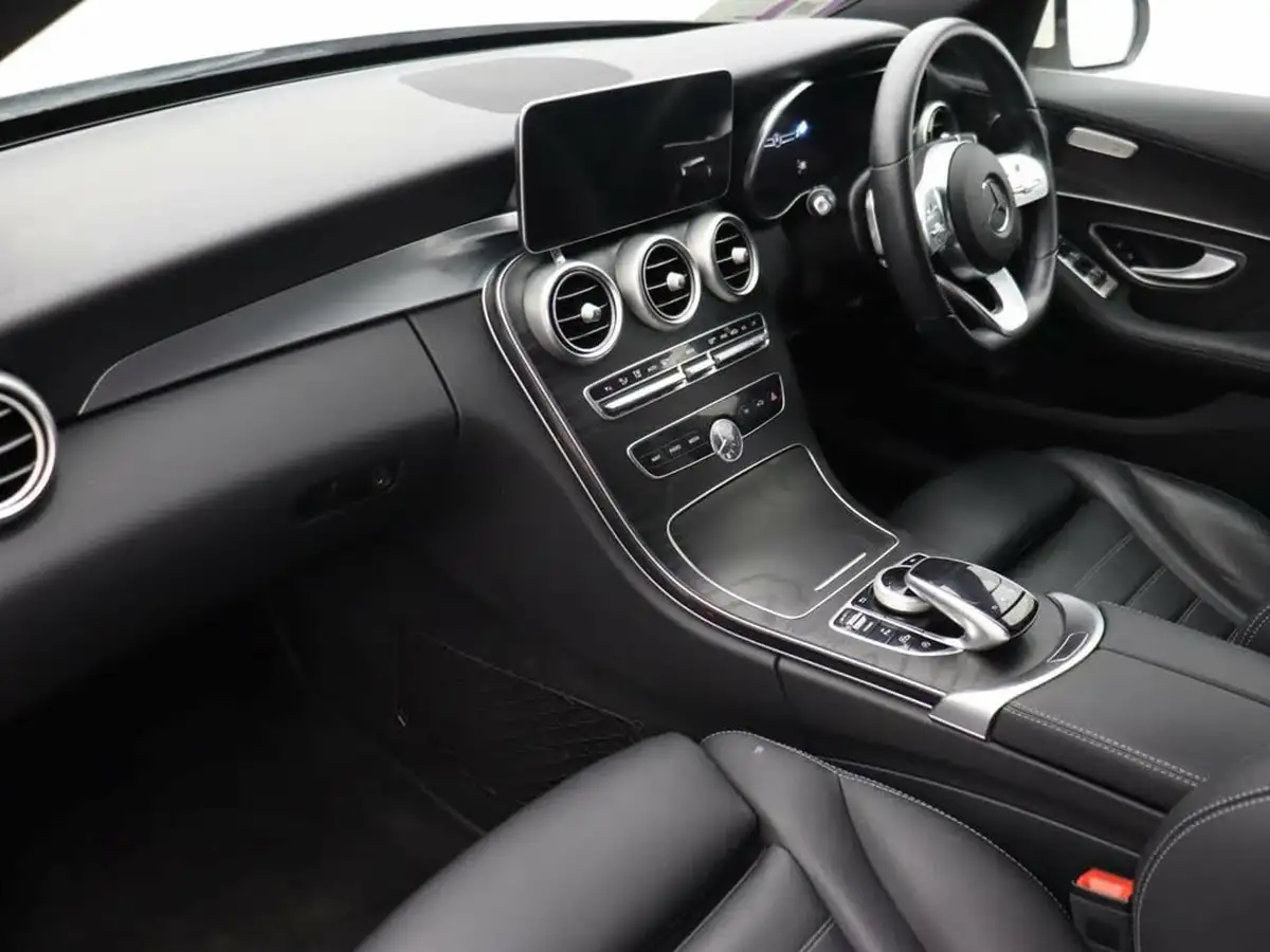 2021-mercedes-benz-c-class-20-c300-amg-line-edition-premium-saloon-4d-big-10