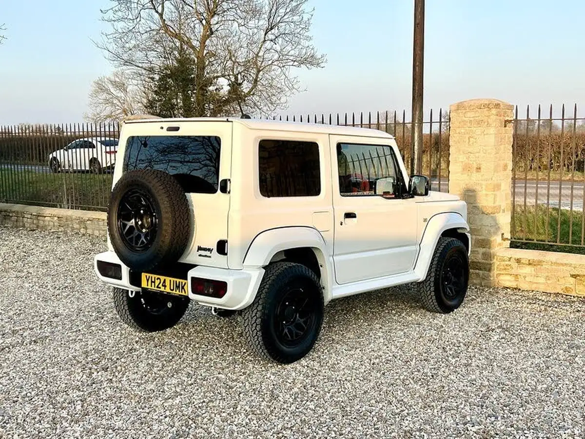 2024-suzuki-jimny-15-light-commercial-allgrip-big-6