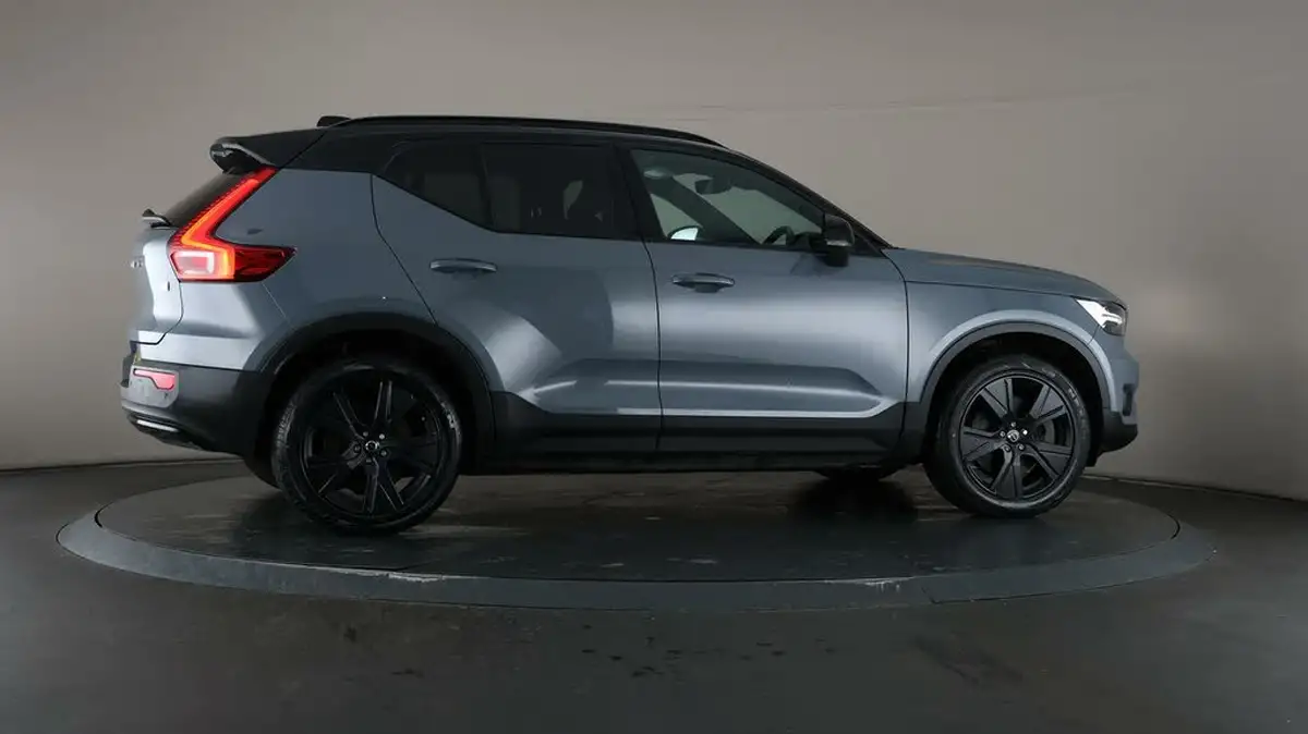 2022-volvo-xc40-e-twin-recharge-plus-big-62