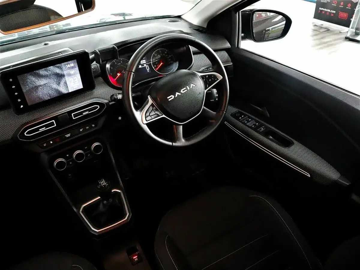 2023-dacia-jogger-10-tce-extreme-se-big-19