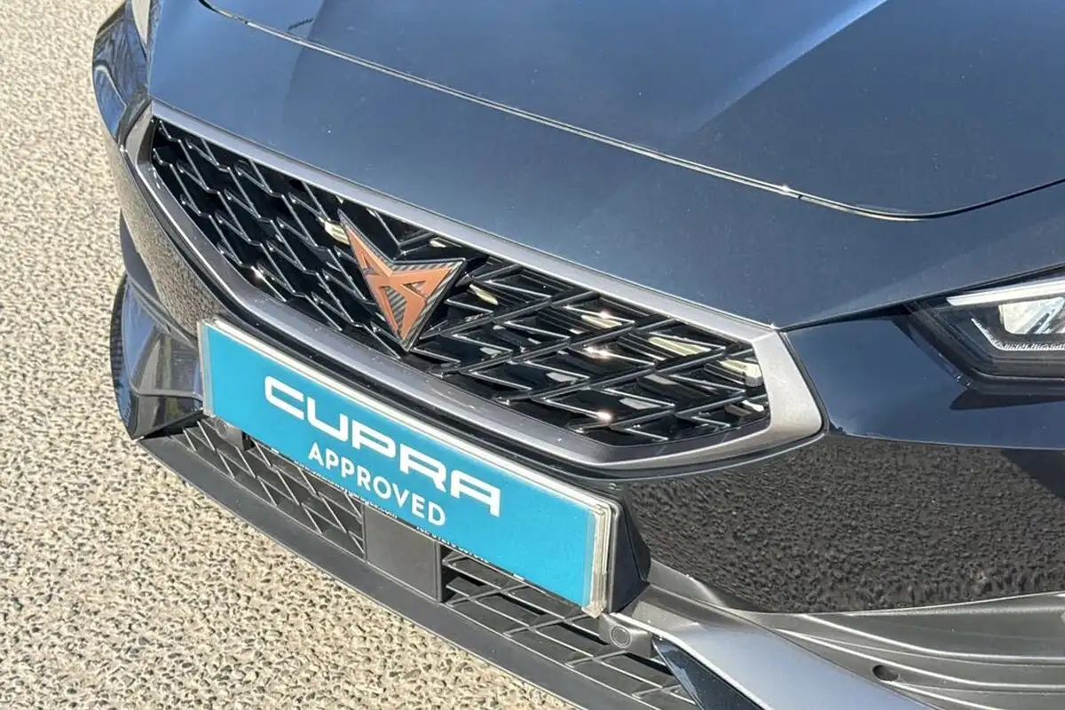 2024-cupra-leon-nf-15-tsi-v1-design-edition-hatchback-big-37