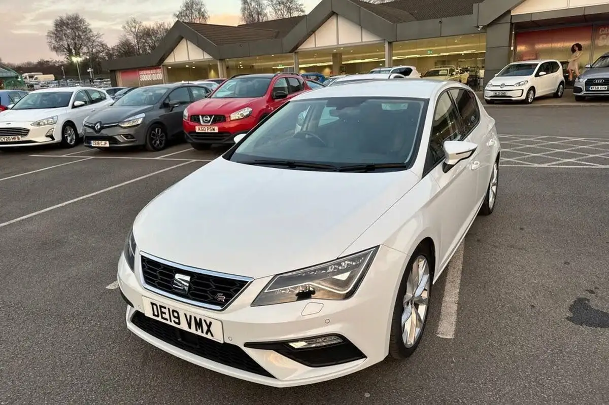2019-seat-leon-15-tsi-evo-fr-sport-150ps-hatchback-dsg-big-16