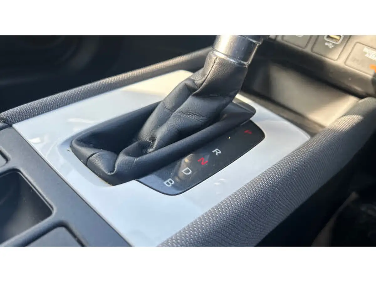 2021-honda-jazz-15-i-mmd-crosstar-ex-109ps-two-tone-big-38
