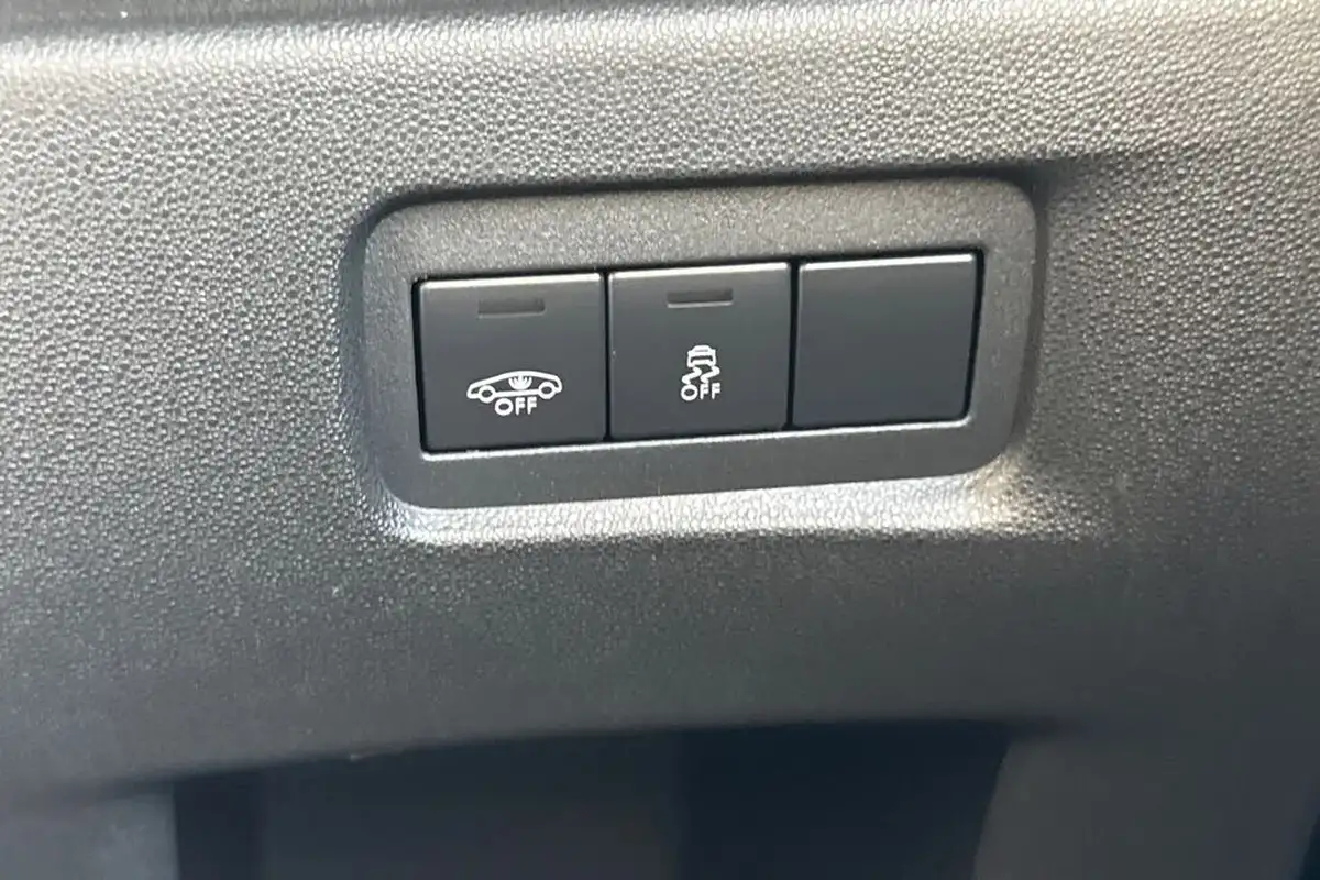 2017-ds-ds-3-12-puretech-connected-chic-82ps-big-29