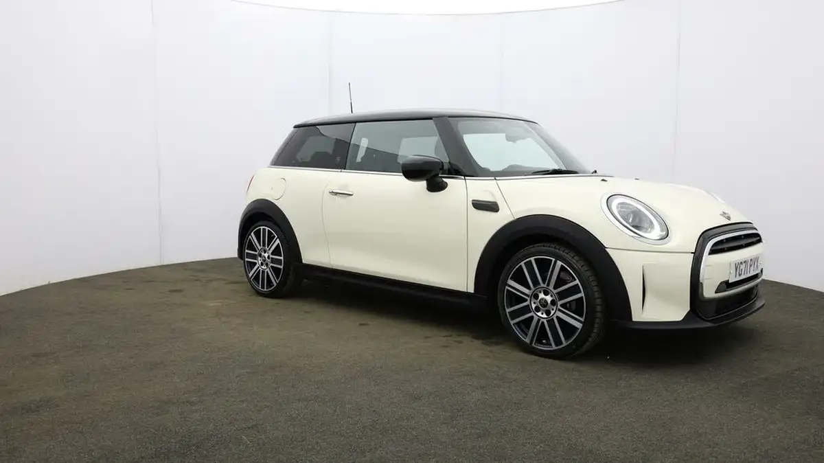 2021-mini-cooper-15-cooper-exclusive-hatchback-3d-auto-big-41