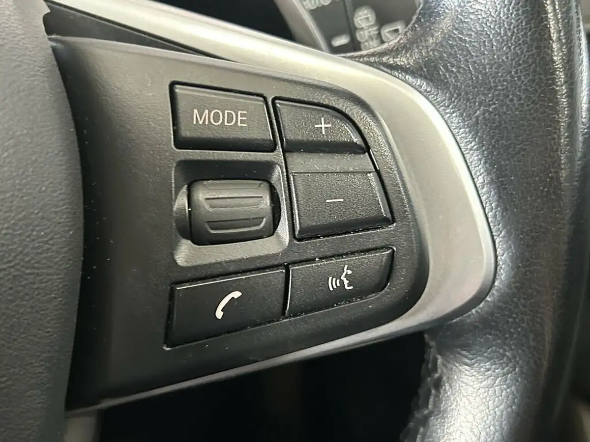2017-bmw-x1-20td-sdrive18d-se-sport-auto-big-35