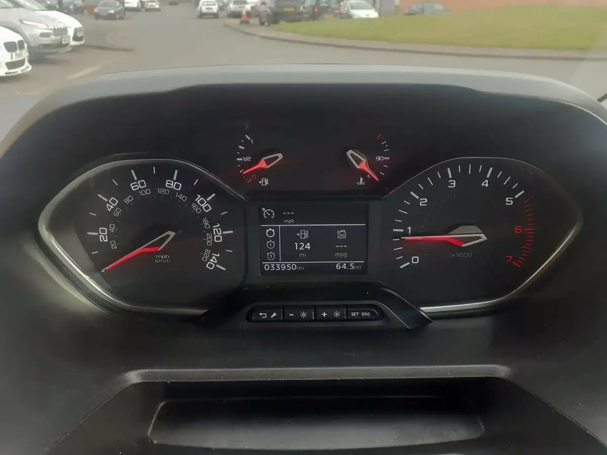 2022-peugeot-partner-15-bluehdi-1000-professional-premium-100pseu6d-big-14