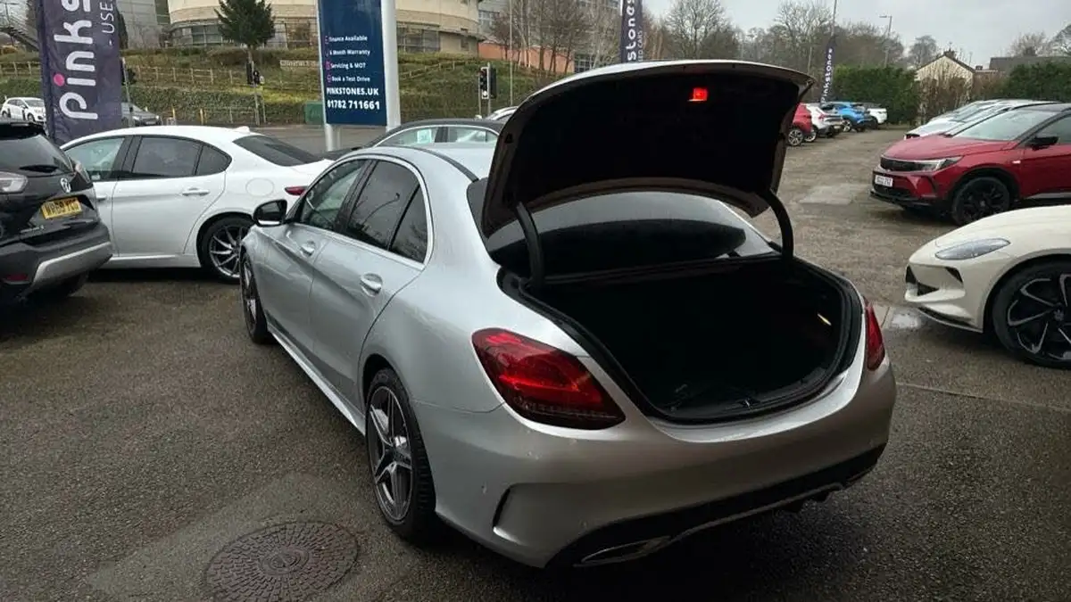 2019-mercedes-benz-c-class-20d-c300d-amg-line-245ps-premiumss-saloon-4d-big-13