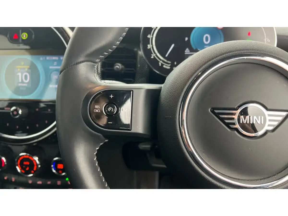 2024-mini-cooper-15-cooper-exclusive-premium-auto-hatchback-3d-auto-big-16