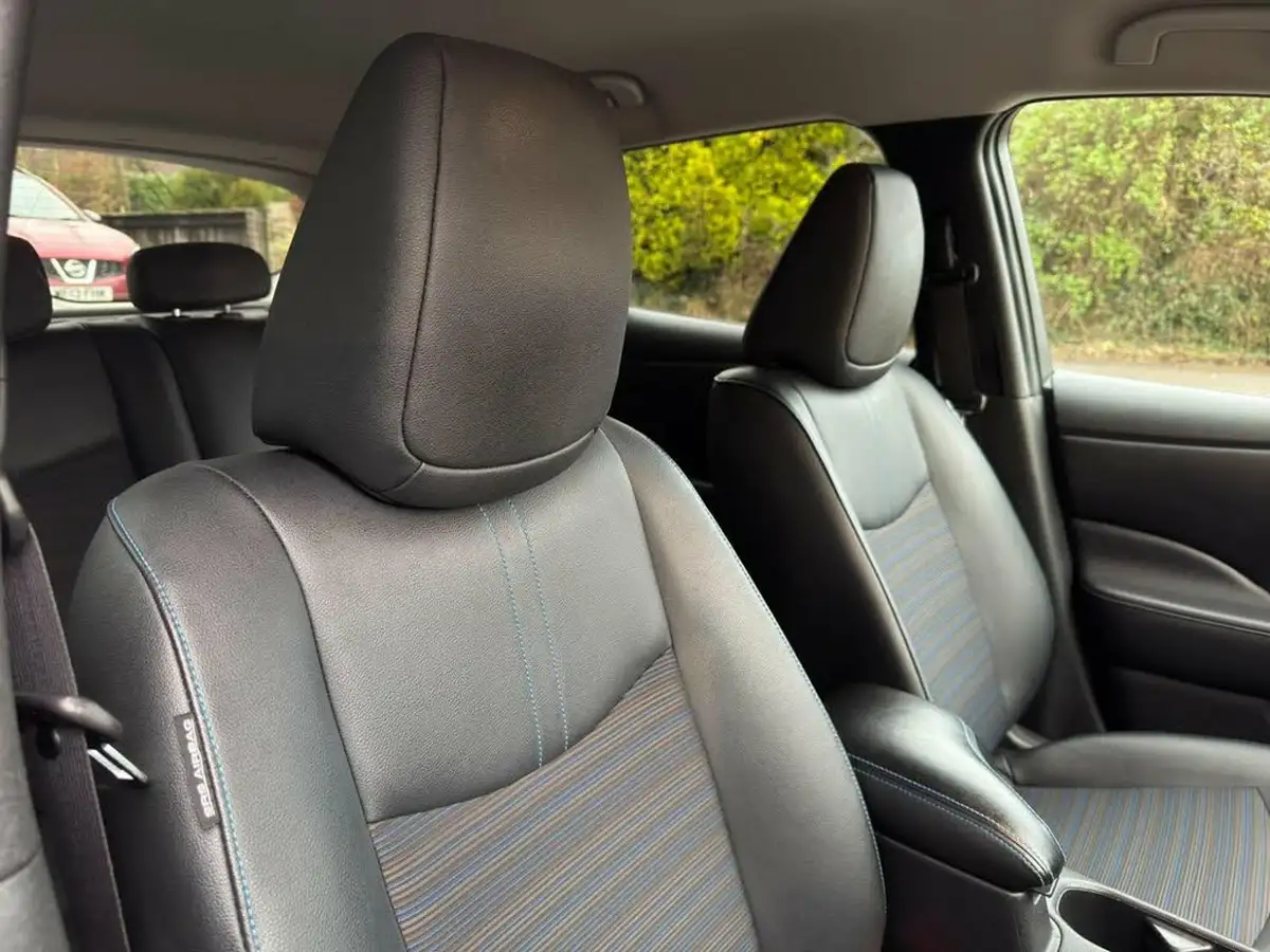 2021-nissan-leaf-e-n-connecta-big-17