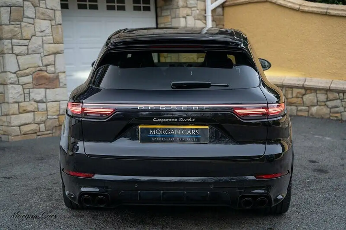 2019-porsche-cayenne-40-v8-turbo-coupe-big-9