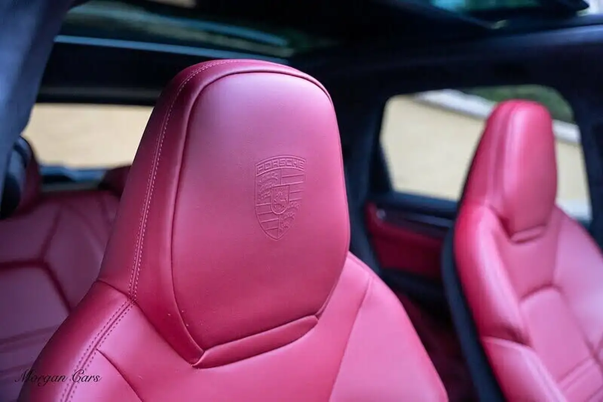2019-porsche-cayenne-40-v8-turbo-coupe-big-33