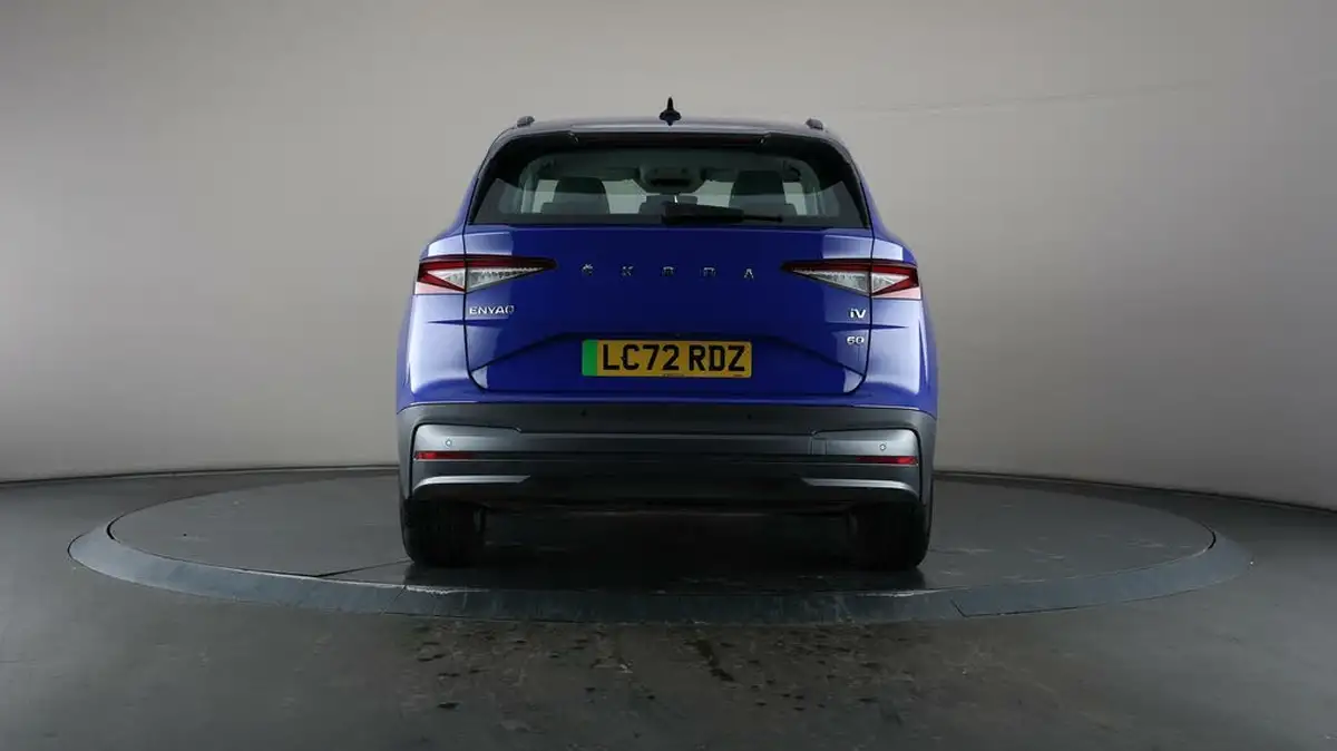 2022-skoda-enyaq-e-60-big-6