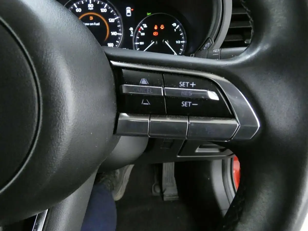 2022-mazda-mazda3-20-se-l-lux-122ps-hatchback-5d-auto-big-19