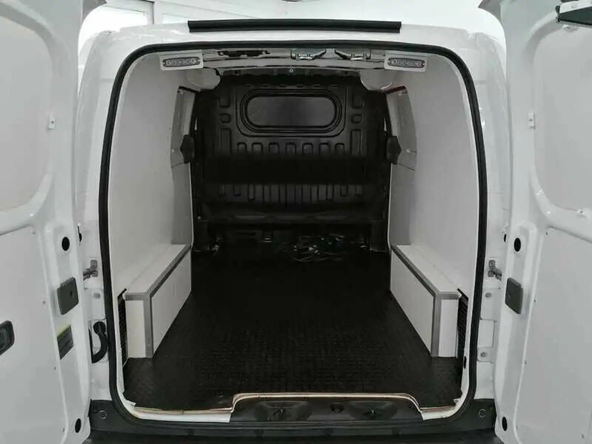 2021-nissan-env200-e-acenta-panel-van-auto-big-8