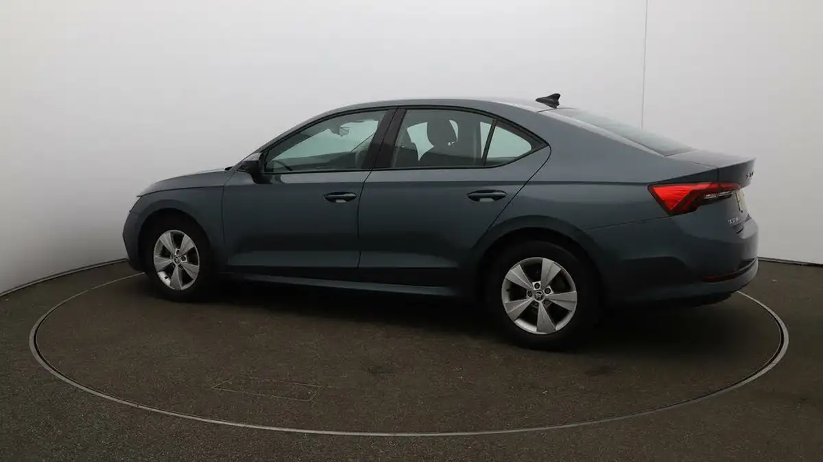 2021-skoda-octavia-10-tsi-se-first-edition-hatchback-big-38