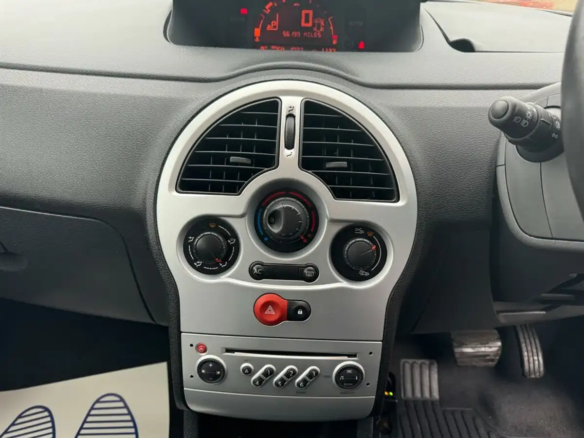 2008-renault-grand-modus-16-dynamique-big-29