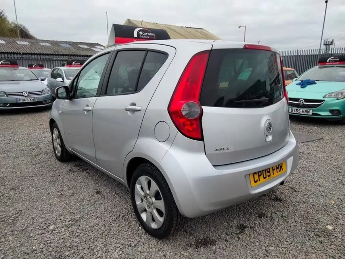 2009-vauxhall-agila-12-design-big-5