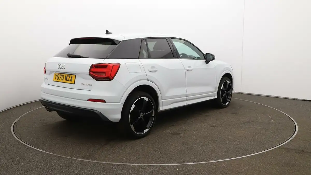 2020-audi-q2-15-35-tfsi-black-edition-1495cc-big-7