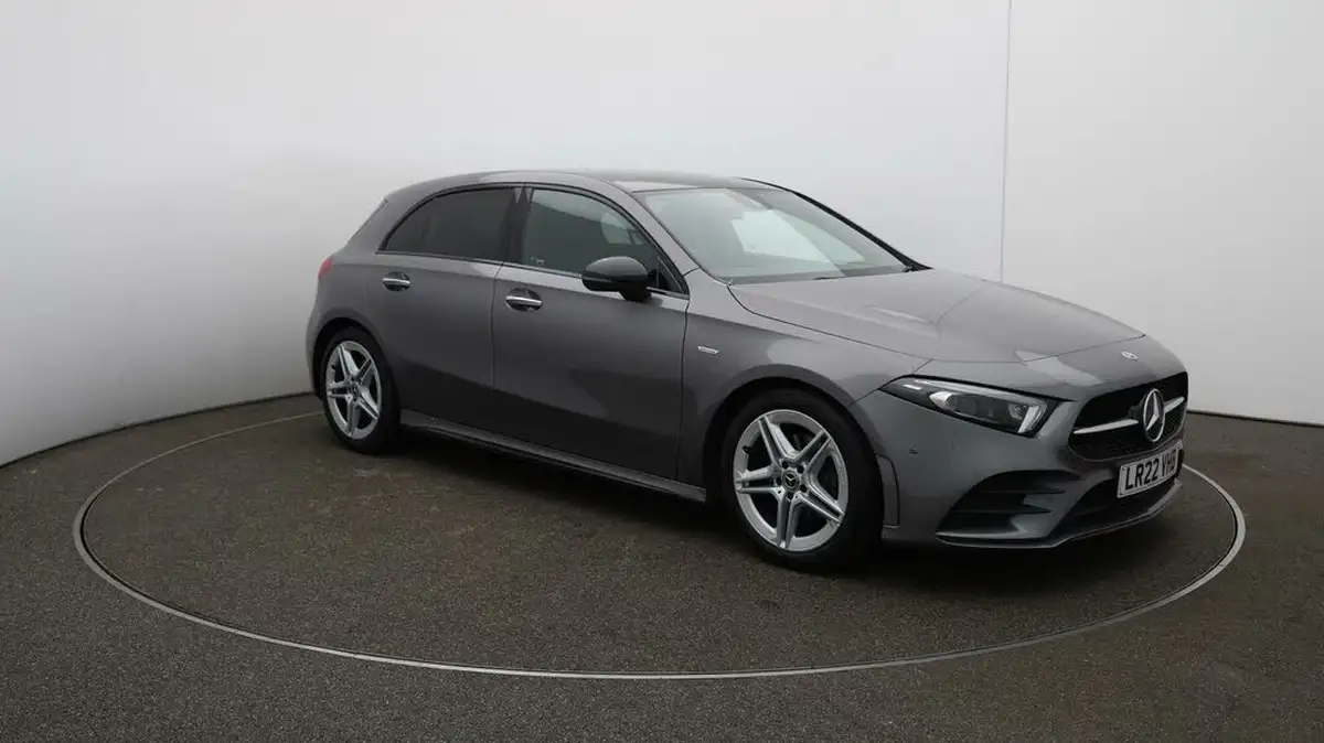 2022-mercedes-benz-a-class-13-a200-amg-line-premium-plus-edition-hatchback-5d-7g-dct-big-39