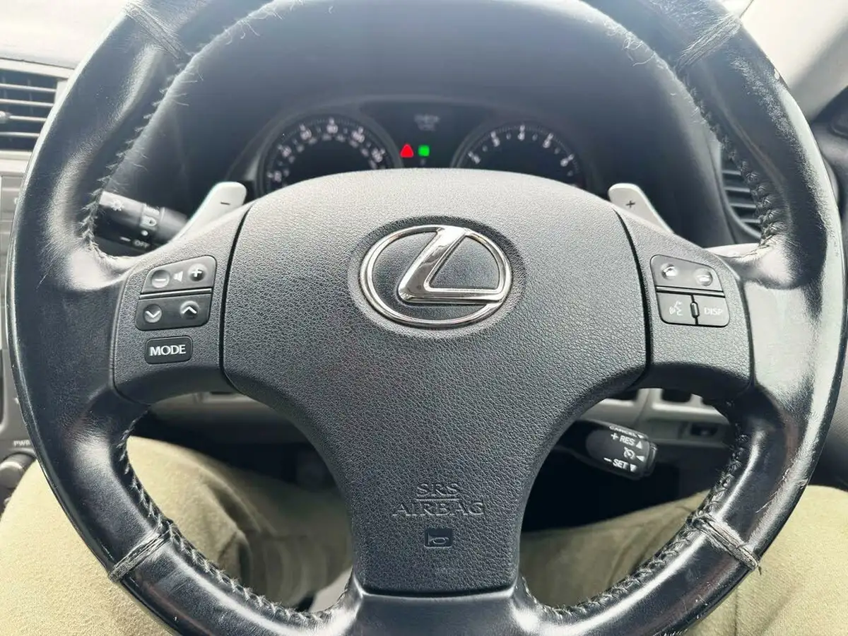 2006-lexus-is-250-25-se-l-auto-big-37