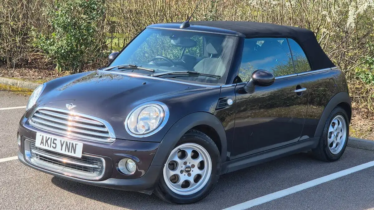 2015-mini-cooper-16-cooper-chili-auto-big-2