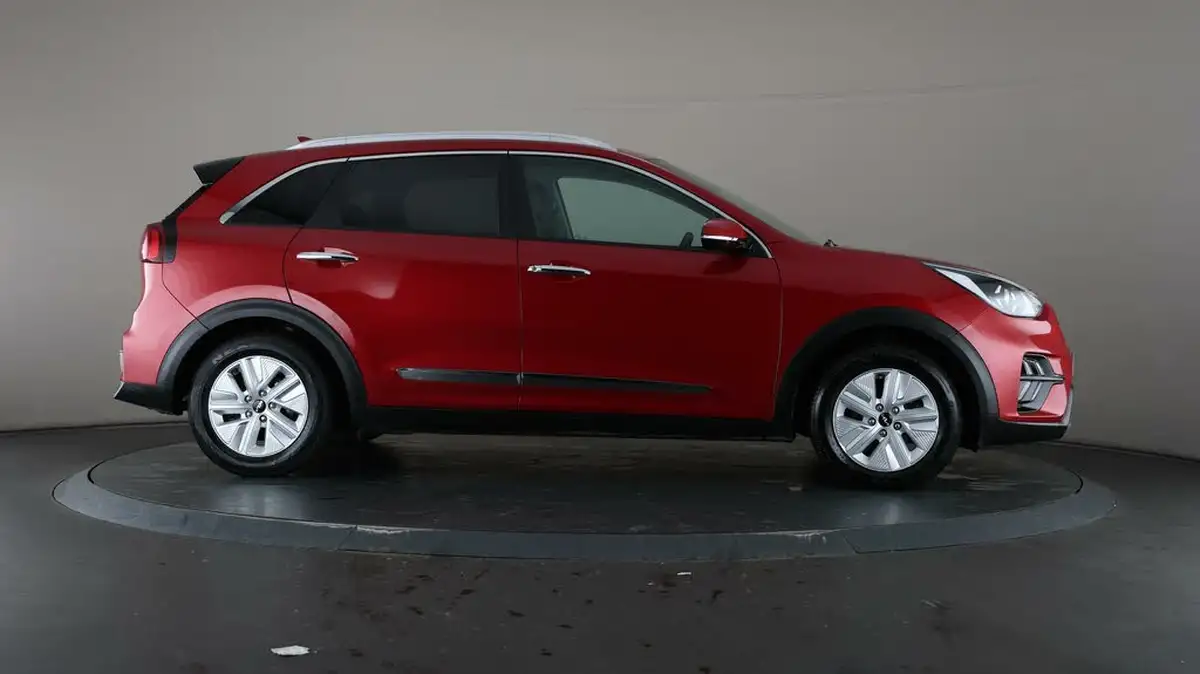 2021-kia-niro-16-gdi-phev-3-42in-cluster-big-8