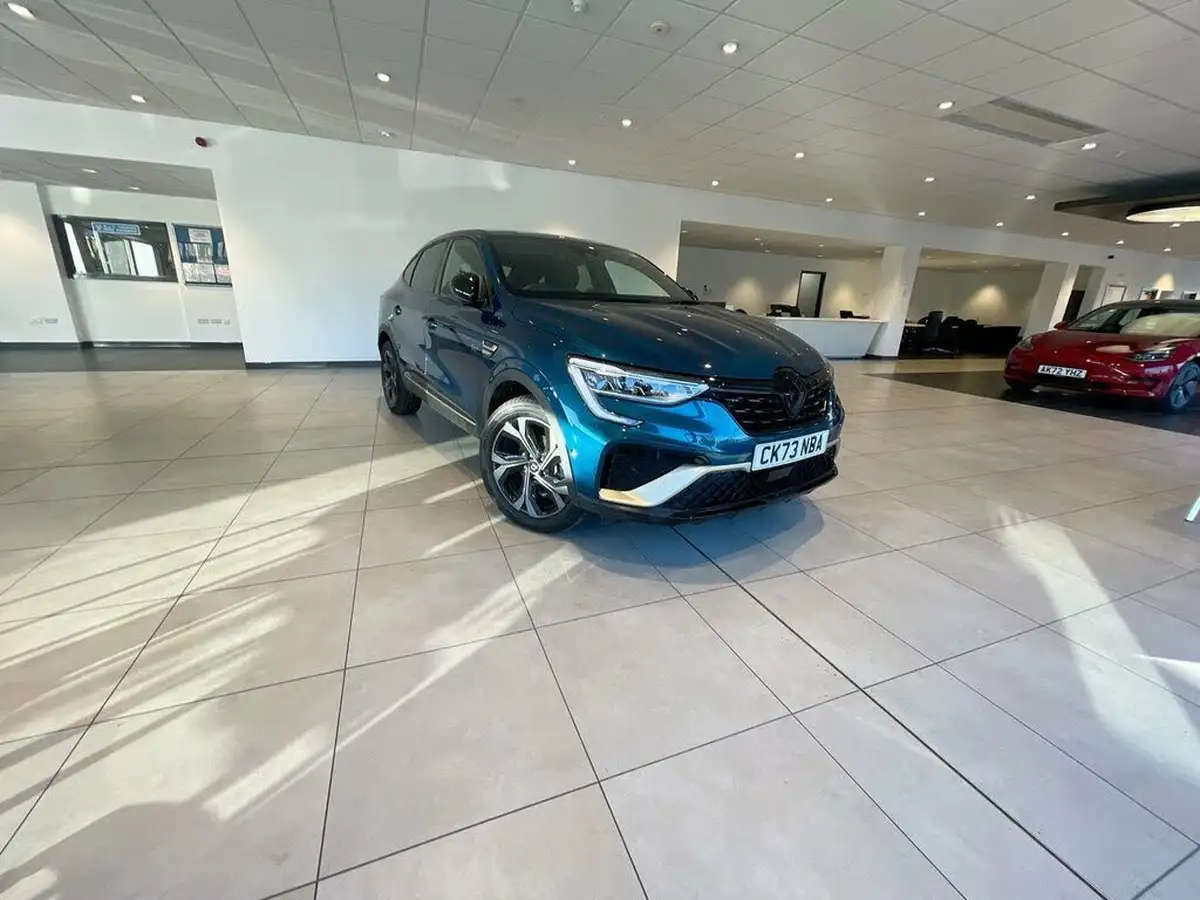 2023-renault-arkana-16-e-tech-engineered-big-0