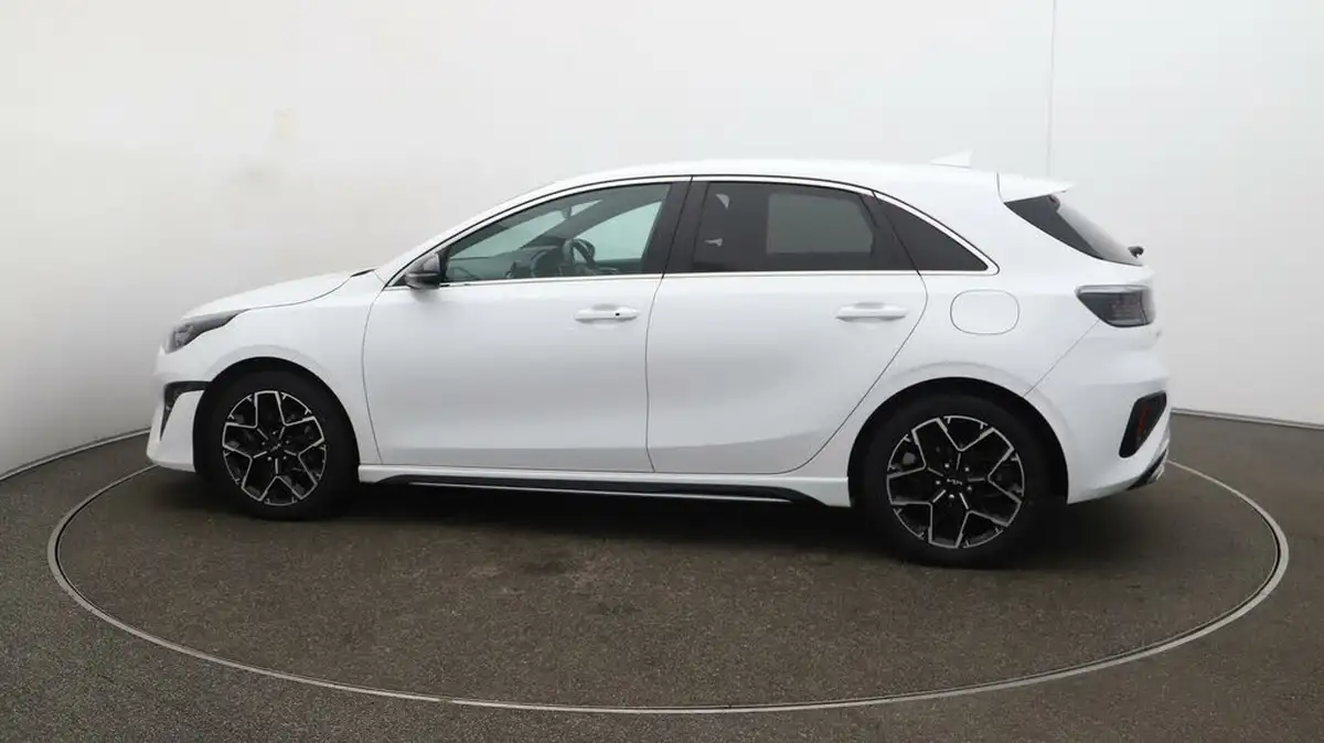 2022-kia-ceed-15-t-gdi-gt-line-big-50