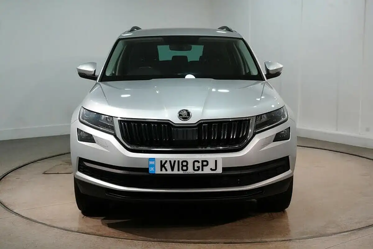 2018-skoda-kodiaq-20-tsi-se-l-180ps-5-seatsss-big-2