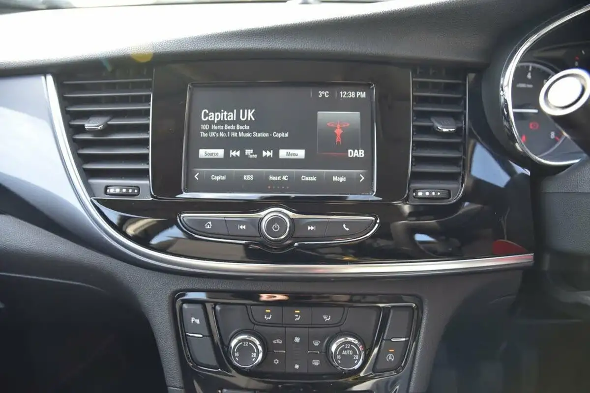 2017-vauxhall-mokka-x-14i-16v-turbo-active-140ps-ss-1364cc-big-33