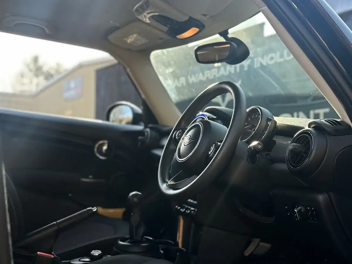 2018-mini-cooper-15-cooper-classic-ss-hatchback-5d-big-8