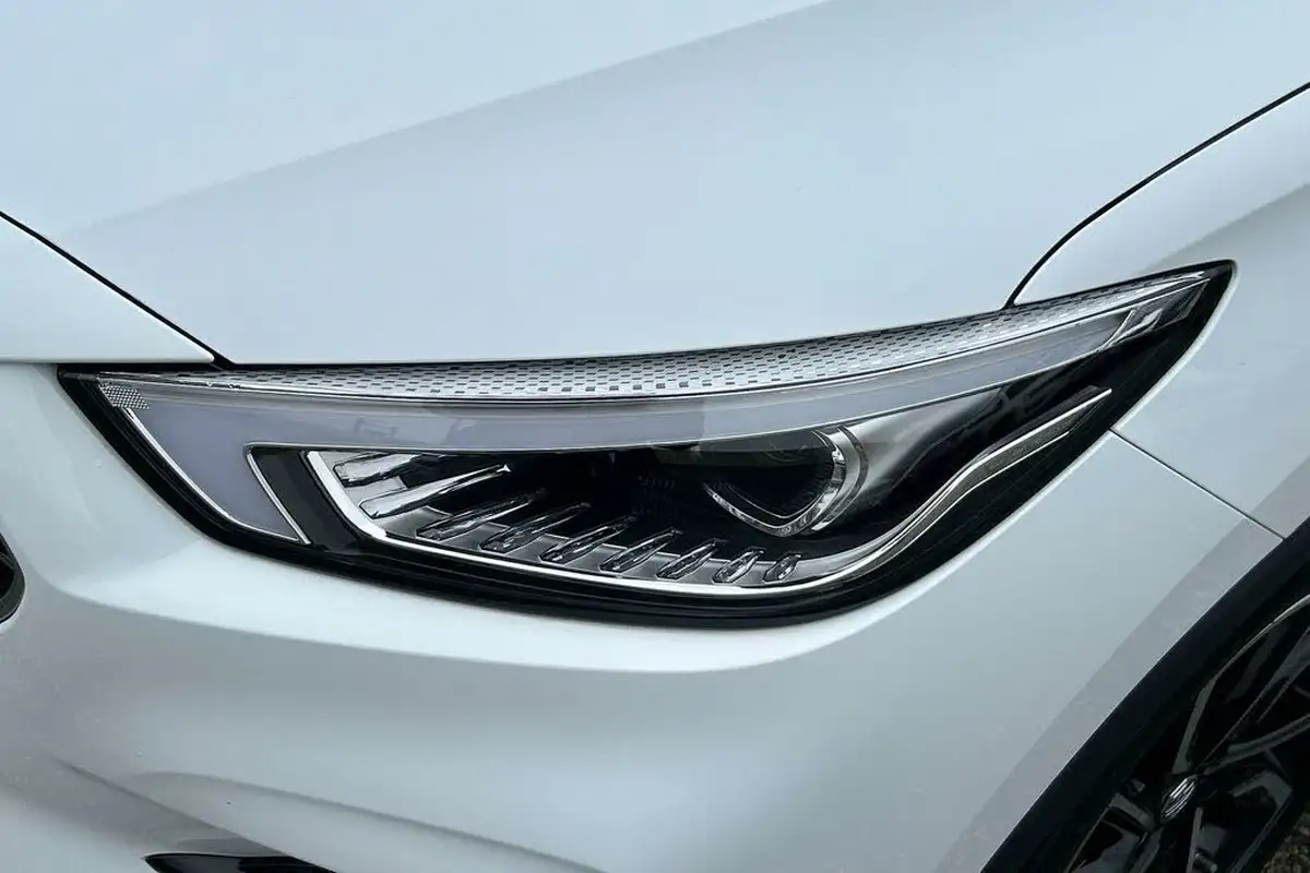 2021-mg-zs-suv-15-vti-tech-exclusive-big-12