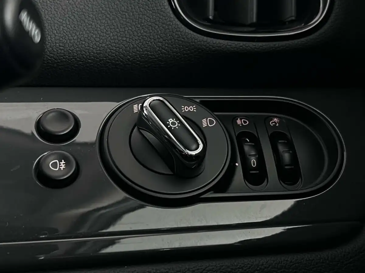 2019-mini-countryman-15-cooper-classic-auto-big-21