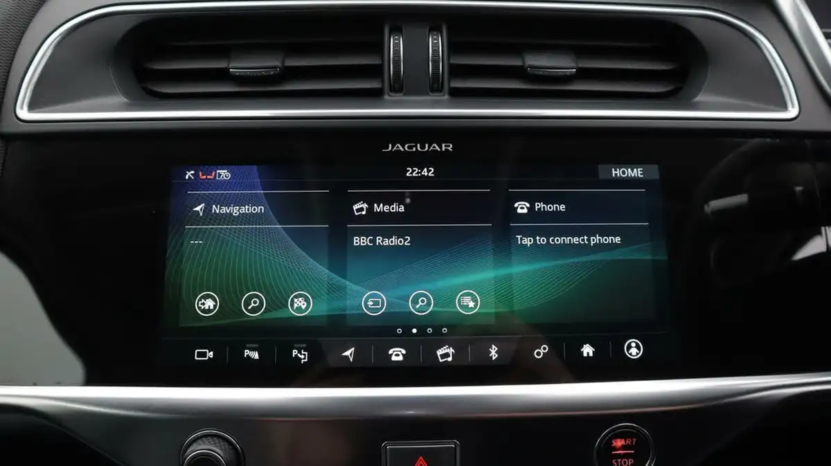 2019-jaguar-i-pace-ev400-hse-big-11