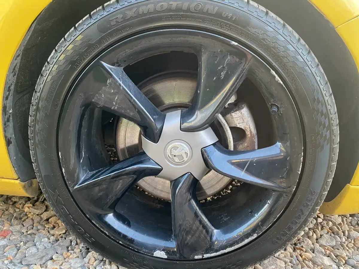 2012-vauxhall-astra-gtc-20td-sri-20cdti-16v-big-36
