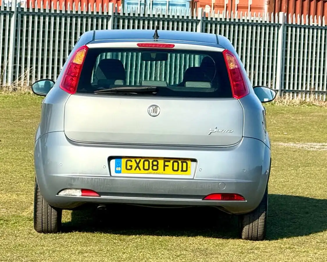 2008-fiat-grande-punto-14-eleganza-5d-big-9