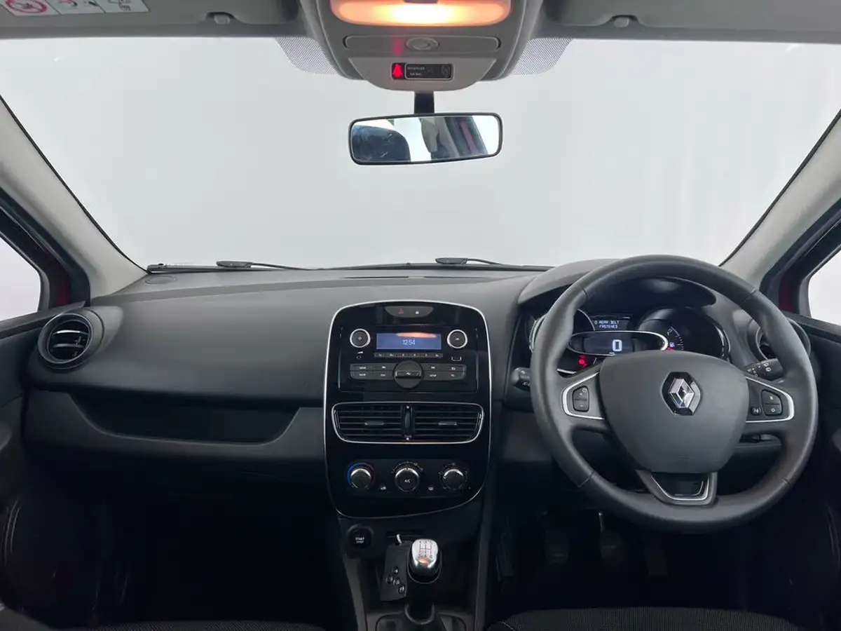 2017-renault-clio-12-play-big-20