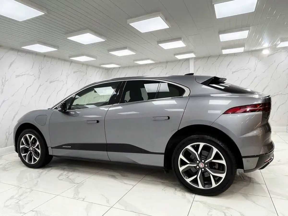 2020-jaguar-i-pace-ev400-hse-big-9