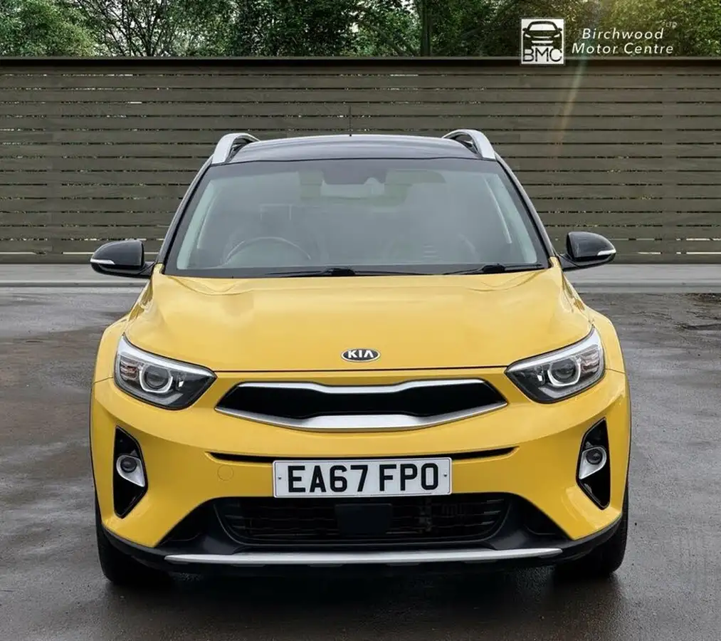 2017-kia-stonic-10-t-gdi-first-edition-big-1
