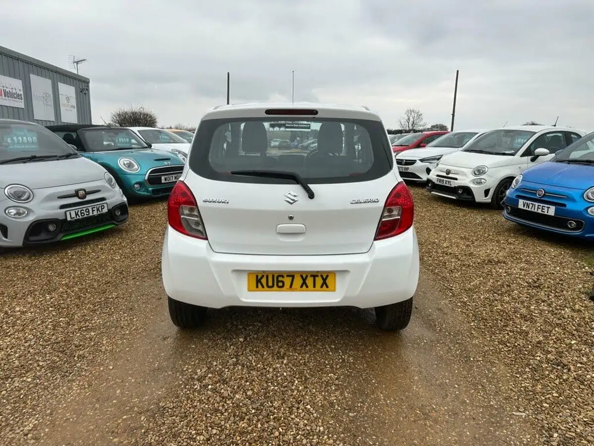 2017-suzuki-celerio-10-sz2-big-7