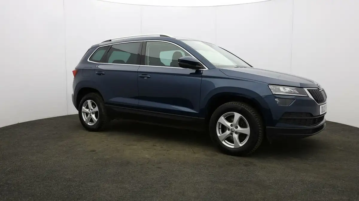 2021-skoda-karoq-15-tsi-se-l-big-46