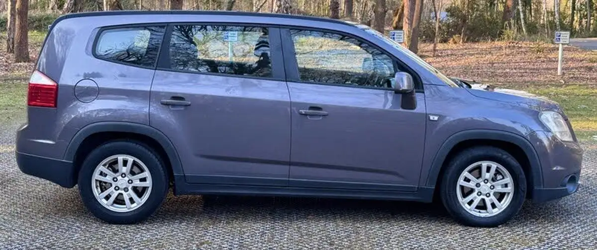2012-chevrolet-orlando-20td-lt-130ps-big-10