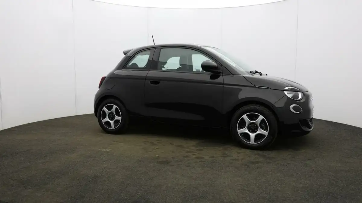 2021-fiat-500-e-passion-big-7