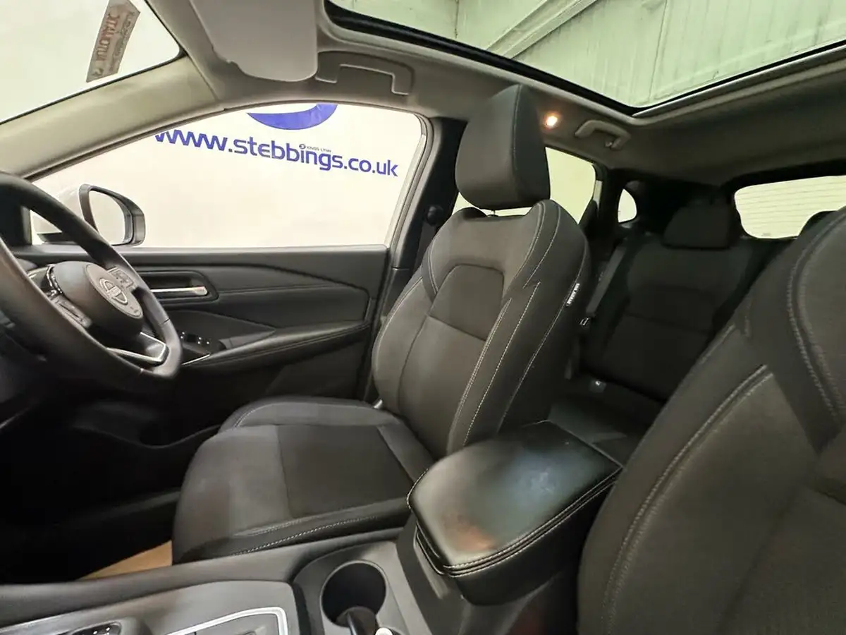2023-nissan-qashqai-13-dig-t-n-connecta-160ps-auto-big-30