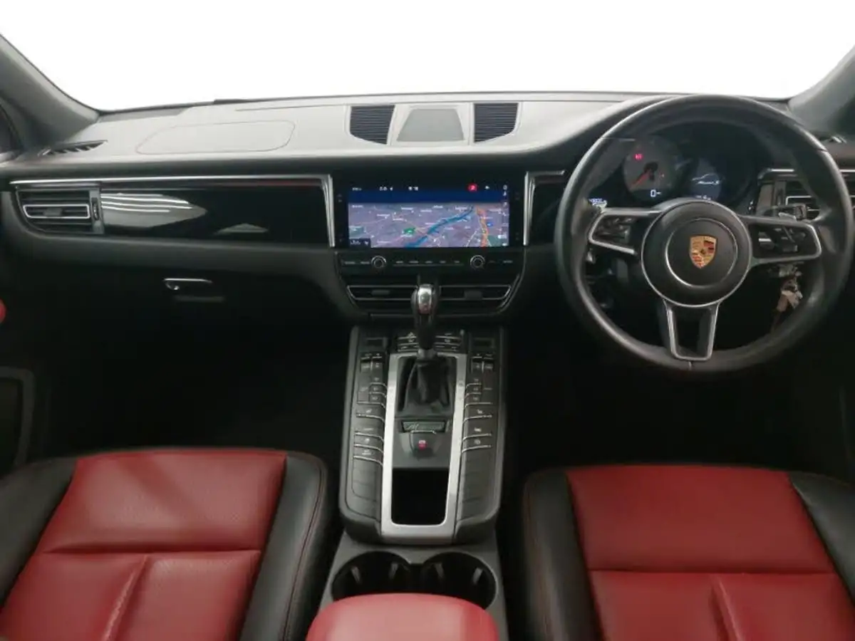 2020-porsche-macan-30-s-big-2