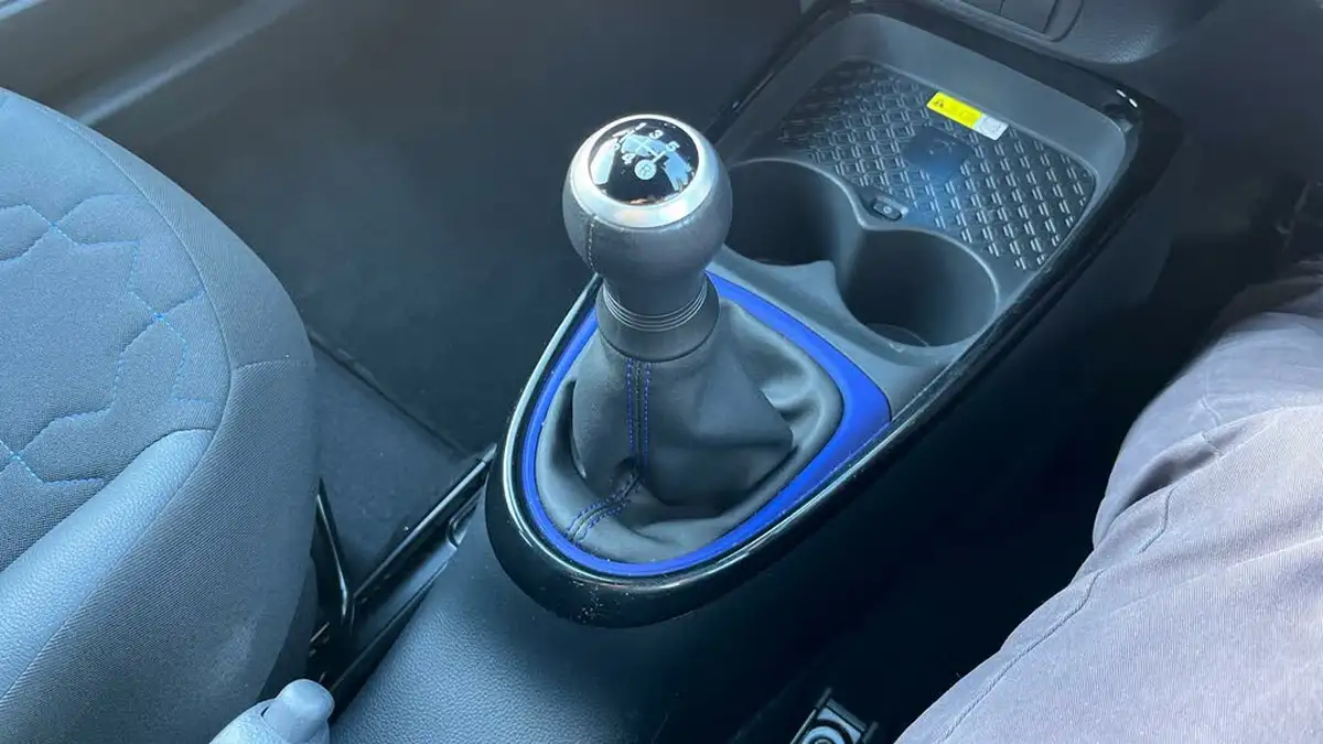 2023-toyota-aygo-x-10-vvt-i-exclusive-big-36